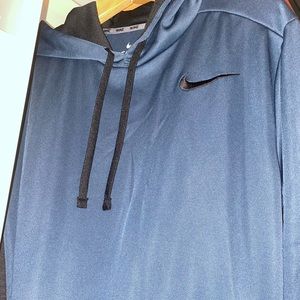 Nike sweatshirt therma dri-fit size large